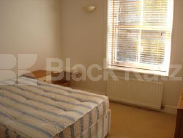 			New Instruciton, 1 Bedroom, 1 bath, 1 reception Flat			 Great Titchfield Street, WEST END / SOHO W1